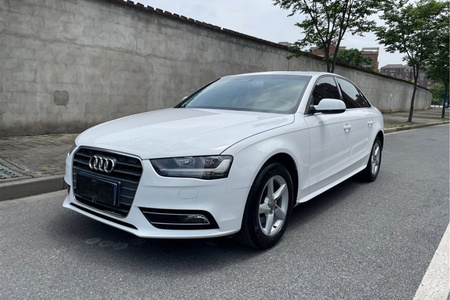 甘孜二手奥迪A4L 2013款 30 TFSI 手动 舒适型
