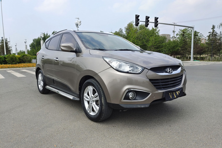 马鞍山二手现代ix35 2010款 2.0 新锐版 GL 2WD MT