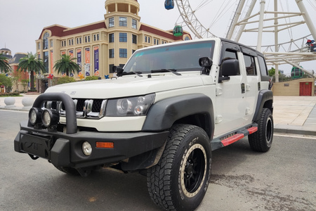 随州二手北京BJ40 2016款 BJ40L 2.3T 手自一体 四驱 尊享版