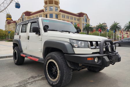 随州二手北京BJ40 2016款 BJ40L 2.3T 手自一体 四驱 尊享版